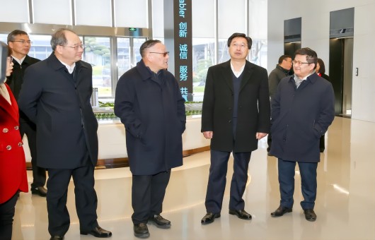 “备受关注”的西奥！开局就奔跑！